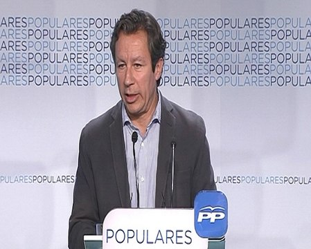 Floriano: PSOE permite que gobierne la izquierda radical