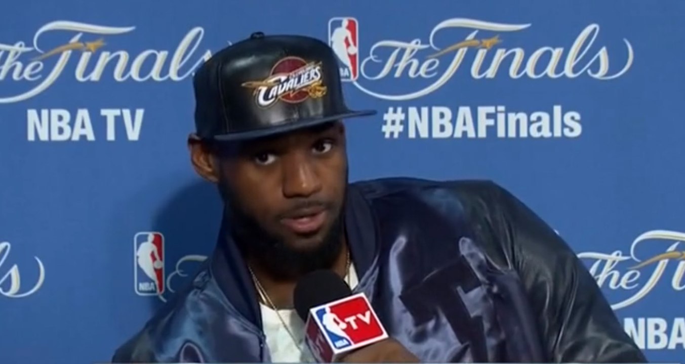 LeBron James : "Je suis confiant parce que je suis le meilleur joueur du monde"