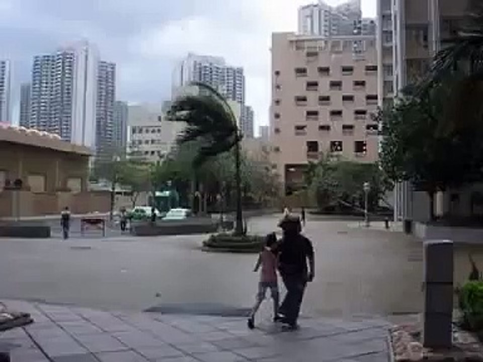 三號風球定八號風球