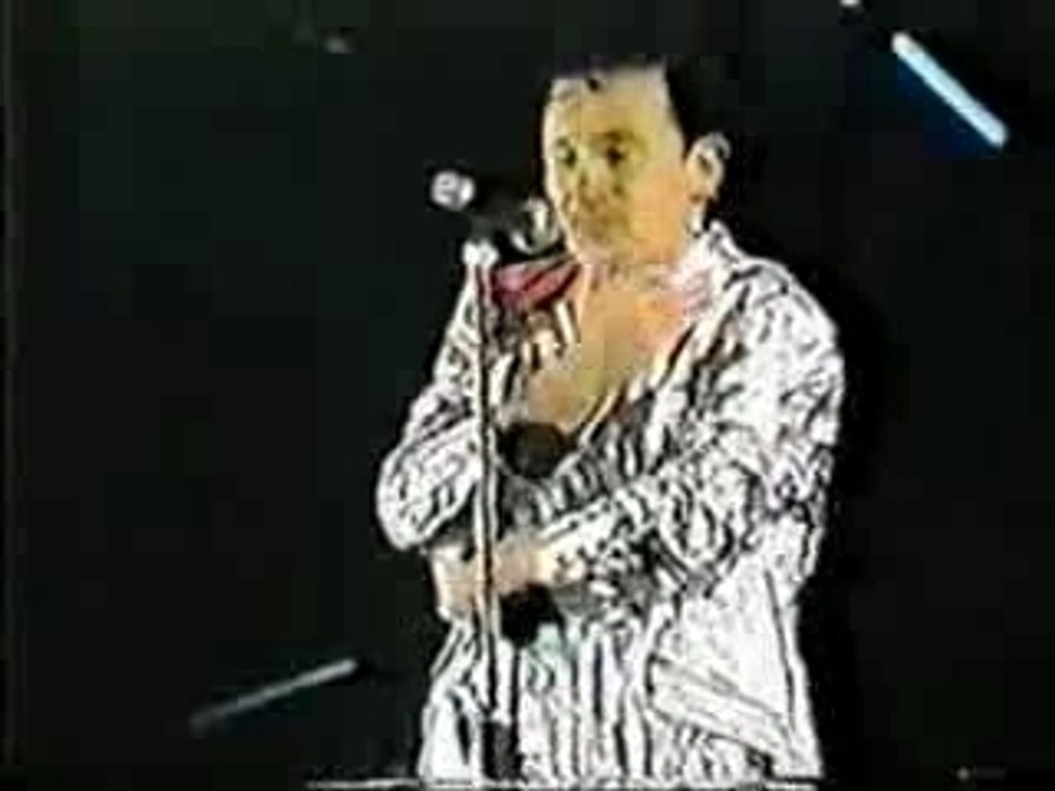 U2 - Ultraviolet (Light my Way) (Live)