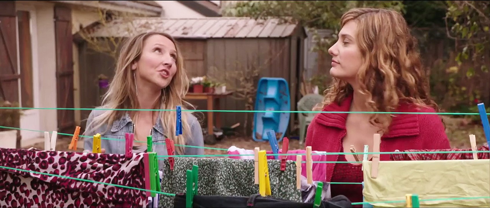 Qui c'est les plus forts ? / Qui c'est les plus forts ? (2015) - Trailer