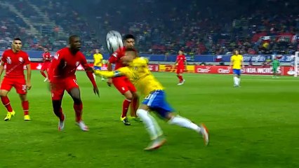 Neymar come Cafu, doppio sombrero al Peru