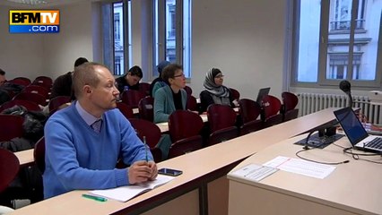 Descargar video: Des cours sur la laïcité à l'université suivis par des imams