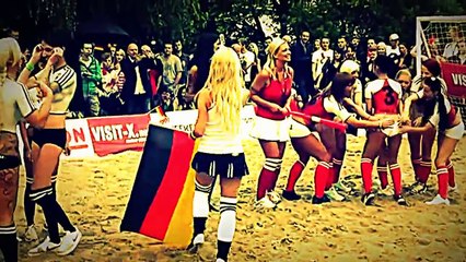 da guardare la divisa ginnica di queste player , incredibile!!