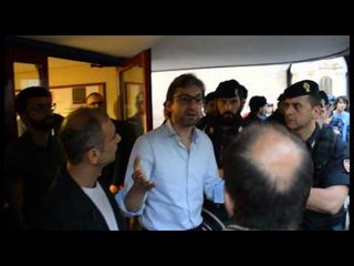 IcaroTv. Dopo lo sgombero, il Paz in consiglio. Faccia a faccia con Gnassi