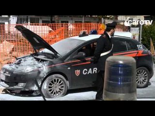 Icaro Tv. Inseguimento in viale Ceccarini, auto dei CC in fiamme