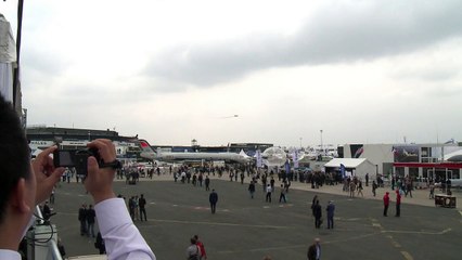 Embraer anuncia 50 pedidos confirmados por R$8 bilhões