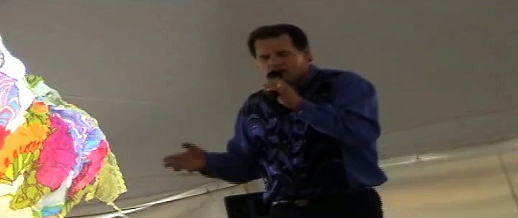 Bruce Wilburn sings 'Stay Away' Elvis Week 2004