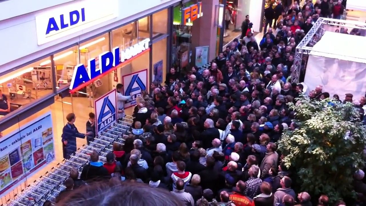 ALDI Sonderverkauf in Kiel video Dailymotion