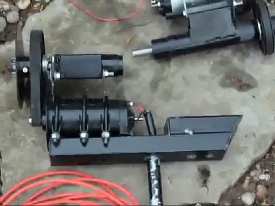 A few homemade wind turbines from treadmill, servo and other recycled motors generator pma windmill