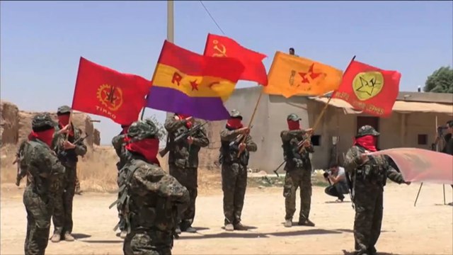 أول كتيبة علنية للحزب الشيوعي التركي للقتال بسوريا
