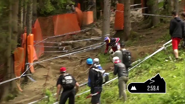 Gagner une course de descente en VTT sans pédaler