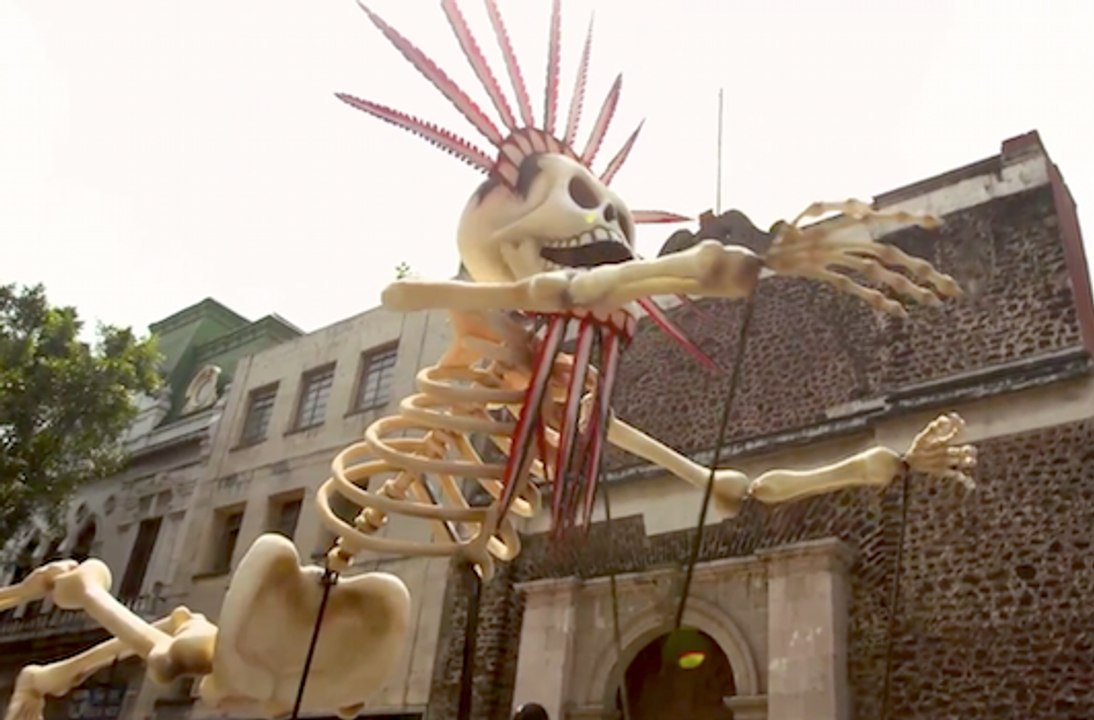 007 Spectre - Featurette Ouverture (4) VO