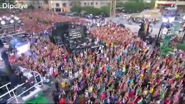 I Gotta Feeling Black Eyed Peas live Chicago September 2009