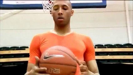 5 Different Basketball Moves Sedale Threatt Jr in UNGUARDABLE