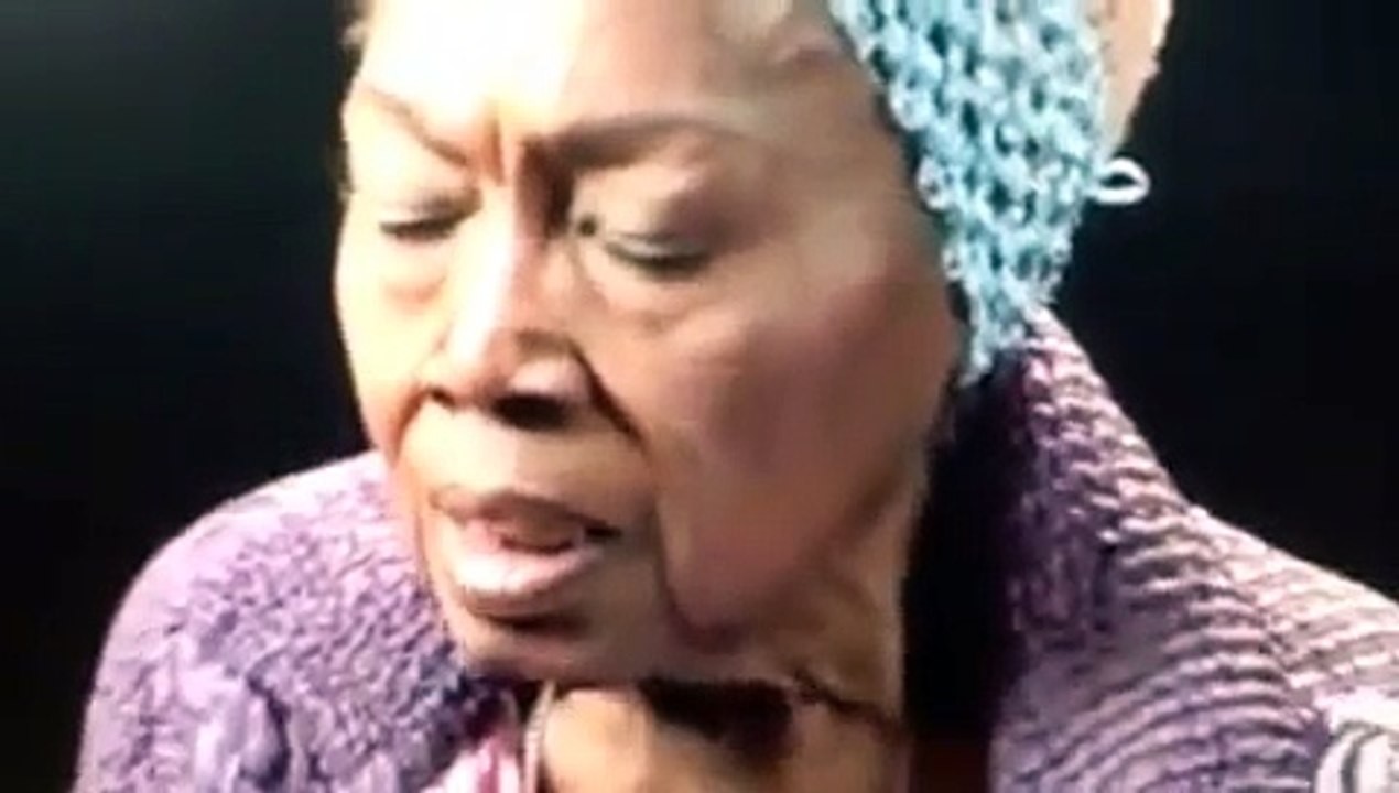 Odetta Sings "Sometimes I Feel Like a Motherless Child"