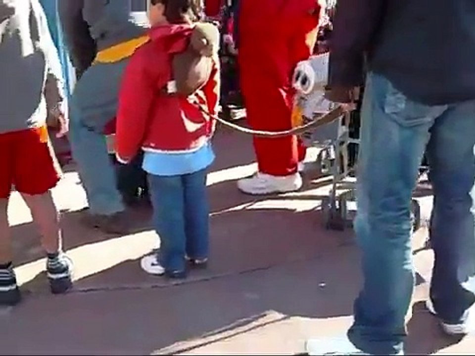 free the leash kids