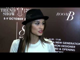 Kembali Berkarya, Rebeca Didukung Suami