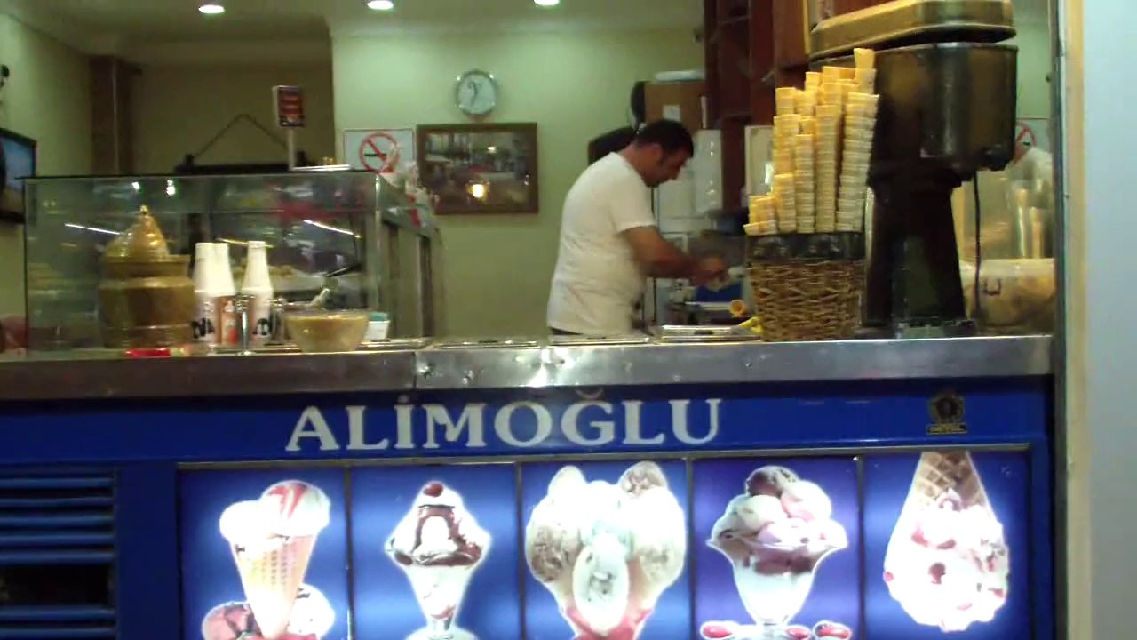 ALİMOĞLU BAKLAVA