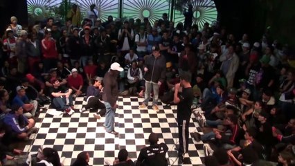 Rival vs Rival 2010 - Rinha dos MCs -  Nino VS Lucas (Final)