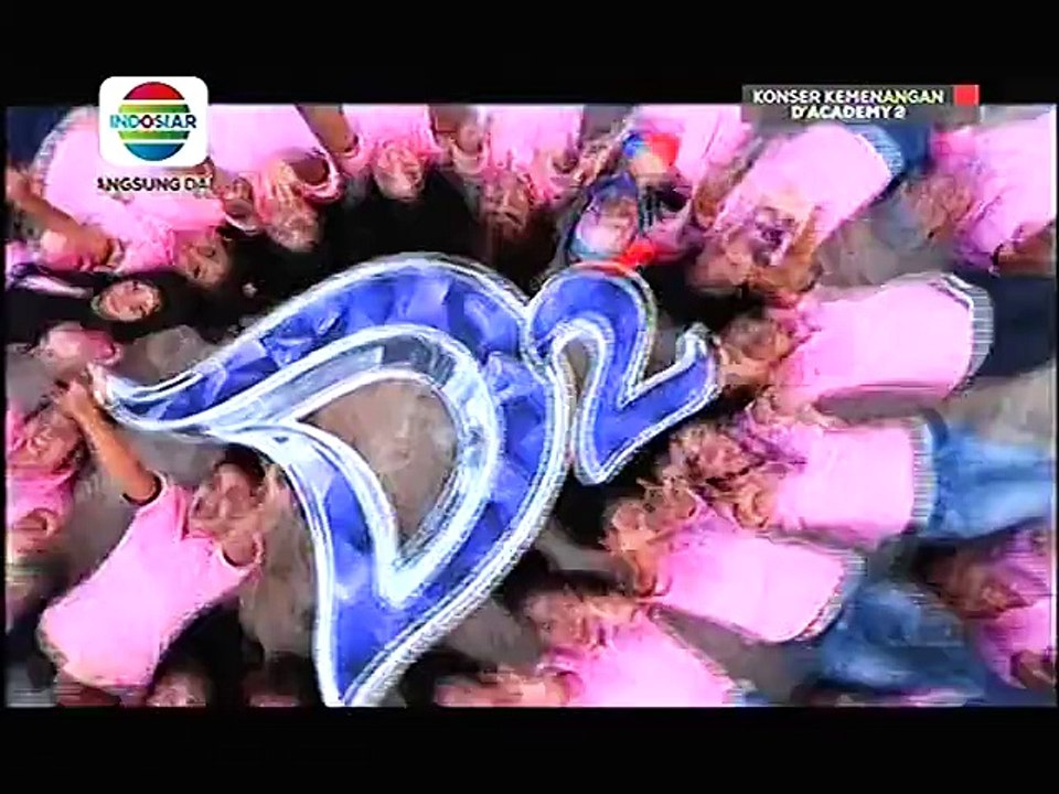 Dangdut Academy 2 Konser Kemenangan Opening Song Evi Masamba VS Danang Banyuwangi