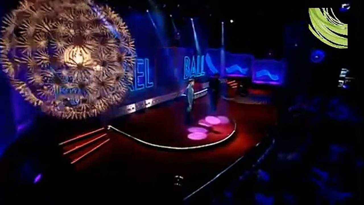 Gareth Gates Empty Chairs and Empty Tables Les Miserables 25th