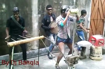 Bangla funny Lungi Dance Ak Akasher Tara Tui