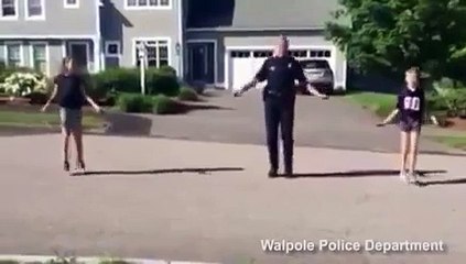Girls School Cop In Epic Jump Rope Battle For eighborhood Domination