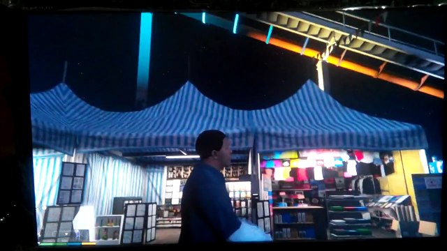 GTA V Gameplay -Test 3- Intel Core 2 Duo E8600 + AMD Radeon R7 240 2GB [HD]