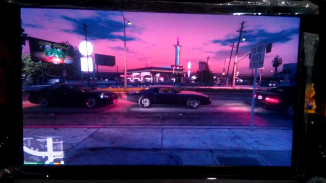 GTA V Gameplay -Test 2- Intel Core 2 Duo E8600 + AMD Radeon R7 240 2GB [HD]