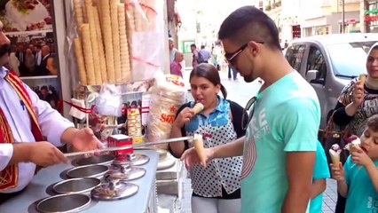 Amazing Art With  Ice Cream