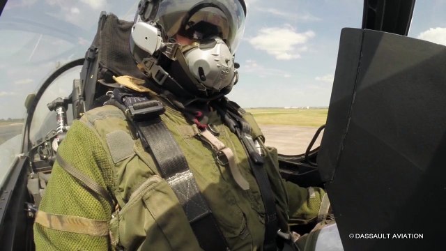 La démonstration du Rafale vue du cockpit - Bourget 2015 - Dassault Aviation