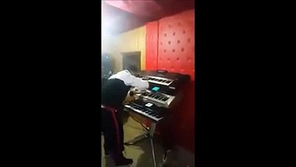 Cheb Hichem avec Hbibe Himoun 2015 Live Studio Satar Satar ExcLu Amine Djezzy