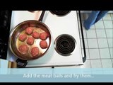 Polish Kitchen in 3 Minutes - Pork Meat Balls with Gravy - Time-lapse - Meatballs