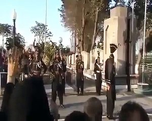 Pakistani mujahid ki dhamak say Kafron kay kadam ukher gay-www.dailymotion.com/humsab561