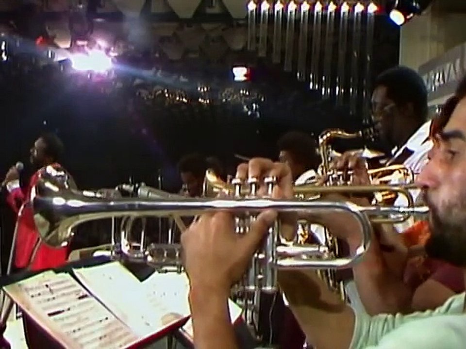 Marvin Gaye - Heard It Through The Grapevine (Live at Montreux)