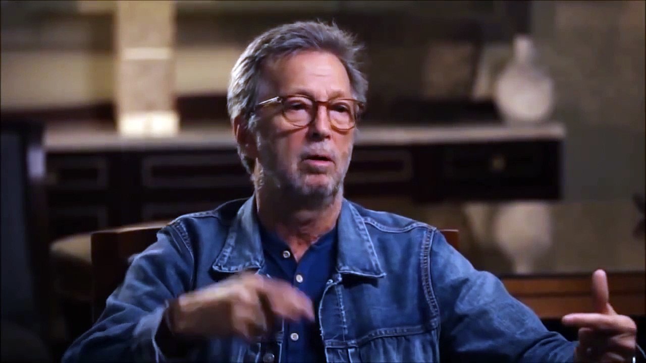 Eric Clapton says John Mayer is a "master" guitar player