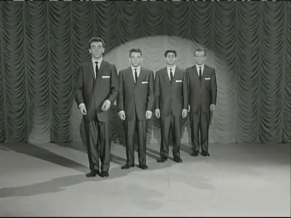 Danny & The Juniors - At The Hop (1958)