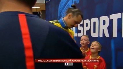 Reaction épique d'un enfant devant Ibrahimovic