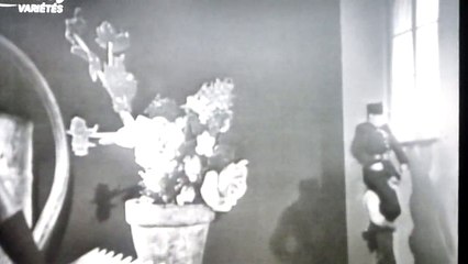 la regrettée MICHELINE DAX siffle..... (1957)