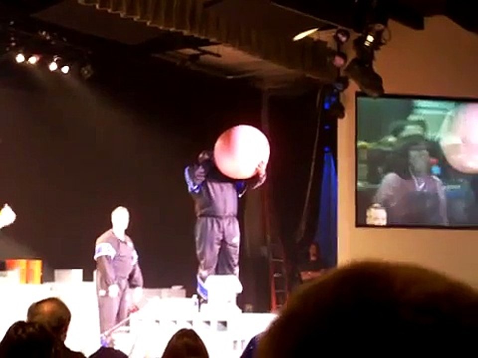 Blowing up hot water bottle till burst video Dailymotion