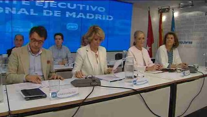 Aguirre anuncia que no seguirá como presidenta del PP de Madrid
