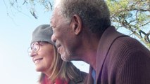 5 Flights Up : Bande annonce VF [Morgan Freeman, 2015]