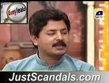 Pakistani Singer Sanam Marvi Abusing on Live TV
