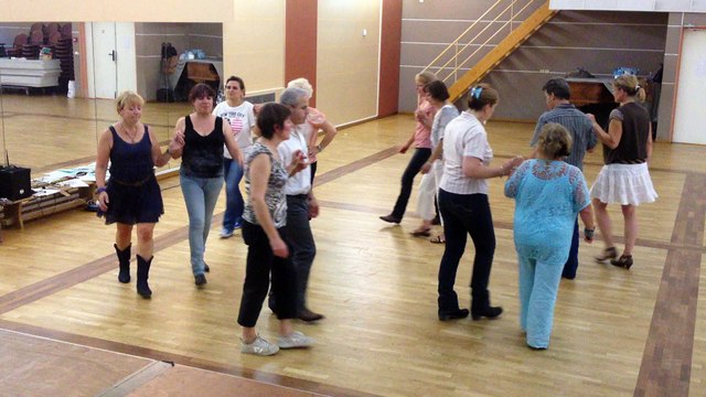 Big Blue Note par le Levis Country Line Dance