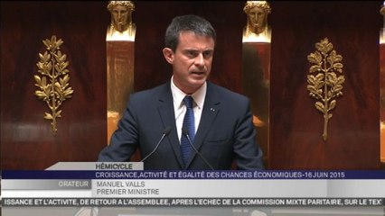 Manuel Valls :"J'ai donc décidé d'engager la responsabilité du gouvernement..."