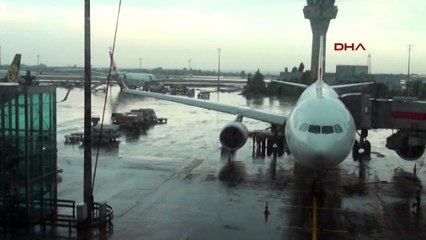Atatürk Havalimanı'nda yıldırm faciası