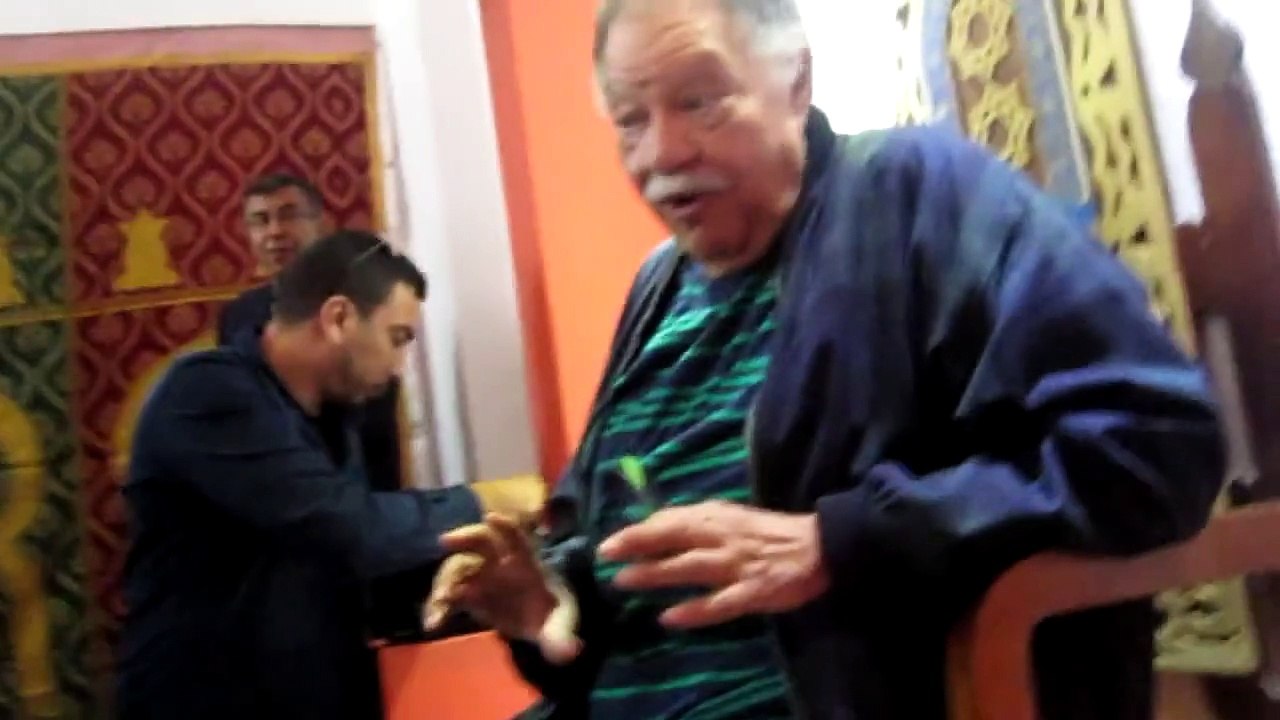 الفنان المصري يحيي الفخراني إنتم محظوظين إنكم في المغرب