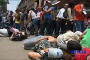 Flash Mobs draw attention to the environment in Mexico City 04-04-11.wmv