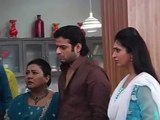 Yeh Hai Mohabbatein - 17 June 2015 - Adi Ke Wajah Se Ishita Hai Pareshaan